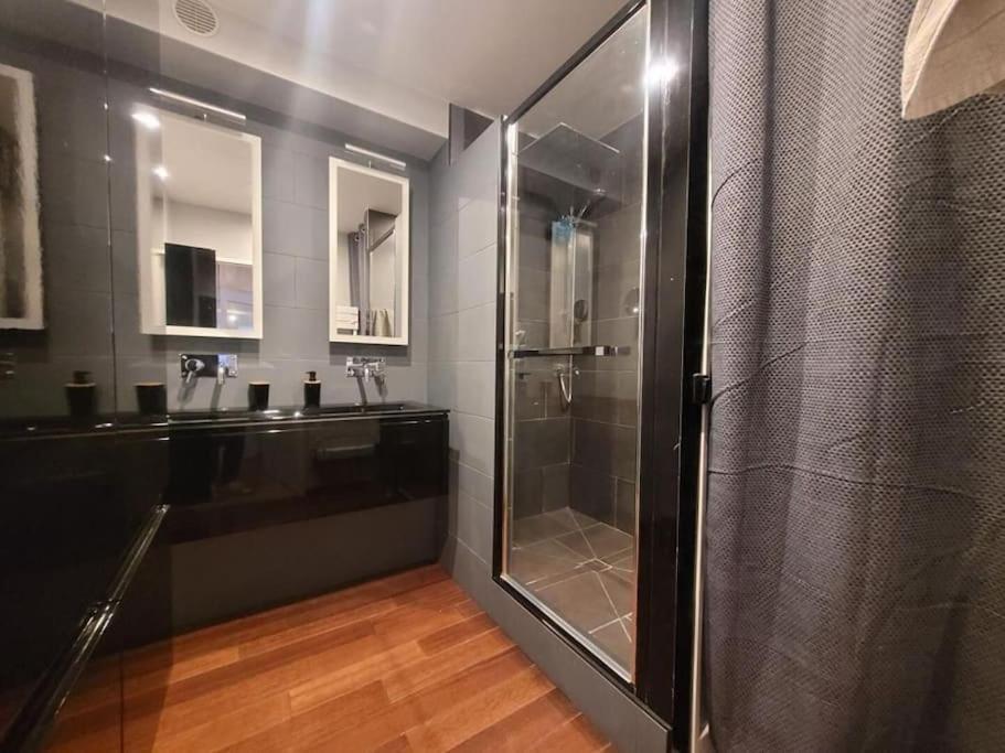 Appartement De 90M² Situe Dans Le Vieux-Lille. Exterior photo